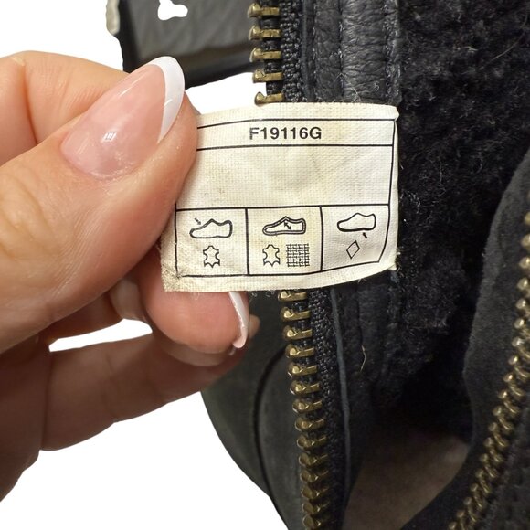 UGG Australia Blayre II Black Leather Shearling Buckle Ankle Boot women's size 8 - Picture 11 of 14